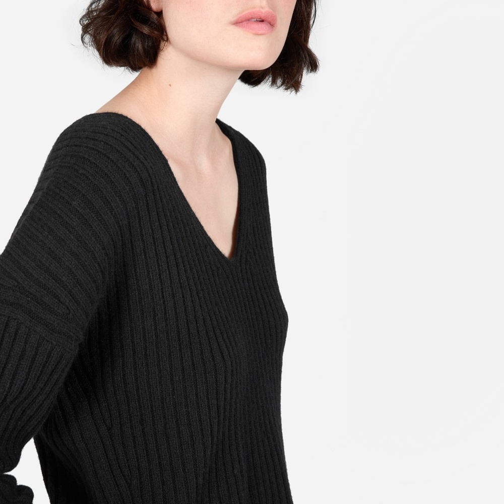 Wool / Cashmere V Neck Oversized Sweater